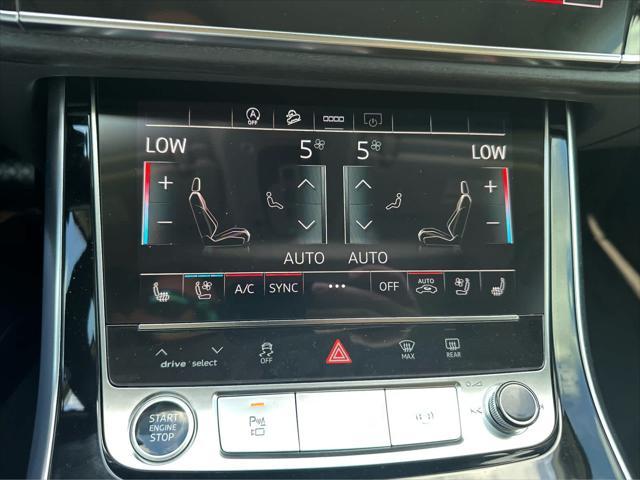 new 2025 Audi Q7 car, priced at $76,350
