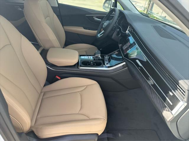 new 2025 Audi Q7 car, priced at $76,350