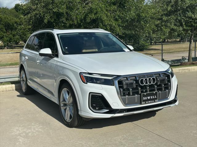 new 2025 Audi Q7 car, priced at $76,350