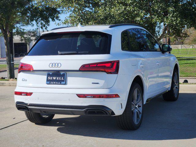 new 2025 Audi Q5 car, priced at $53,055