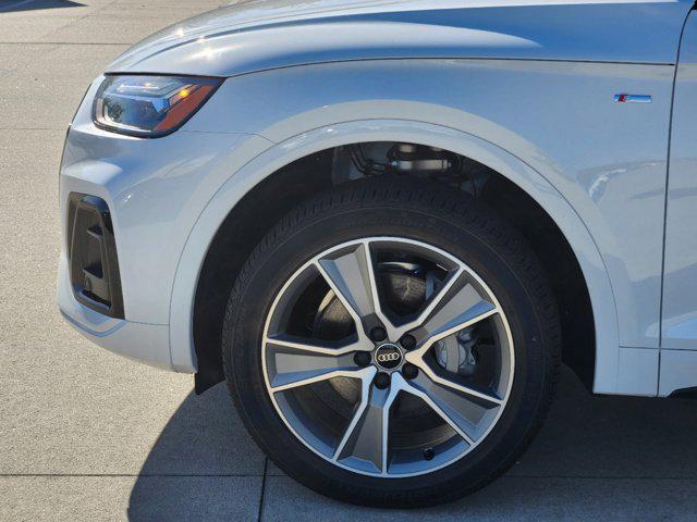 new 2025 Audi Q5 car, priced at $53,055