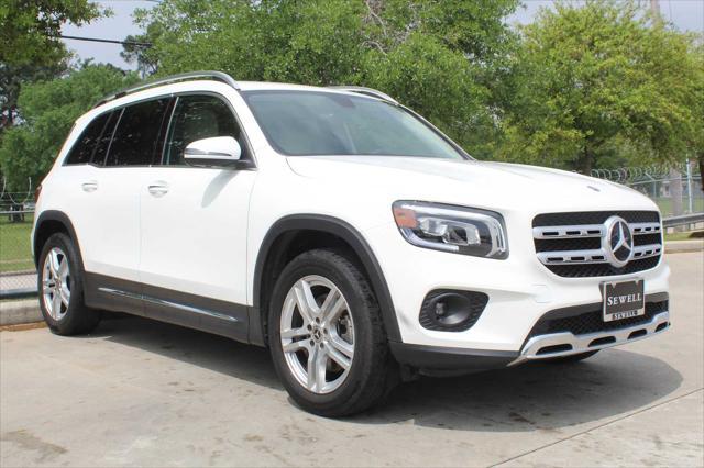 used 2020 Mercedes-Benz GLB 250 car, priced at $23,977