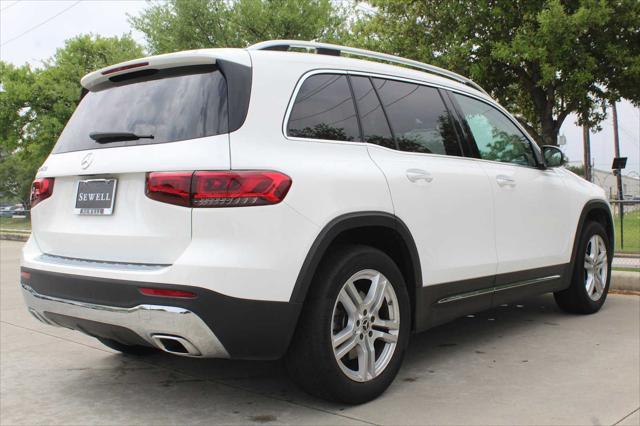 used 2020 Mercedes-Benz GLB 250 car, priced at $23,977