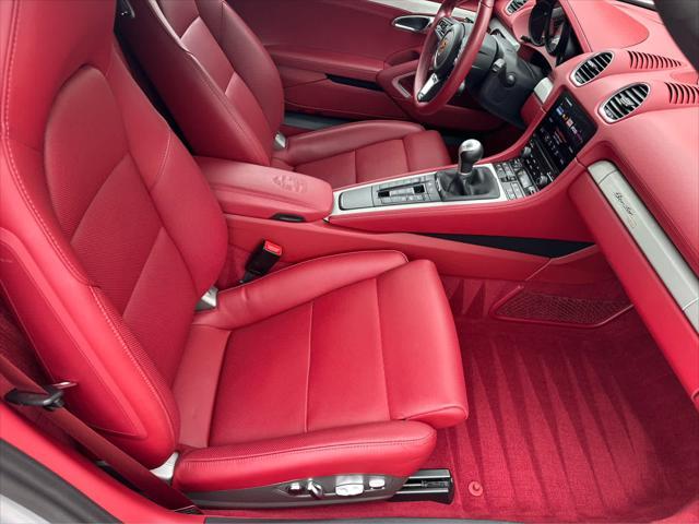 used 2022 Porsche 718 Boxster car, priced at $98,881
