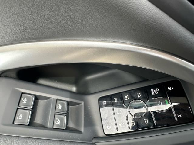 new 2025 Audi Q5 car, priced at $60,440