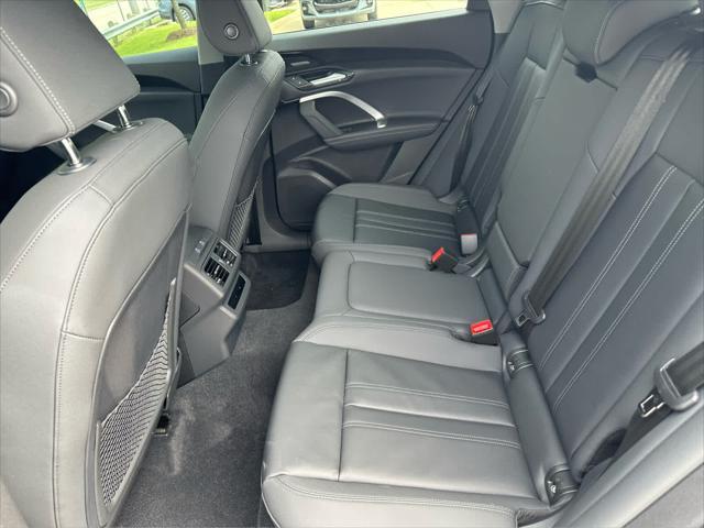 new 2025 Audi Q5 car, priced at $60,440