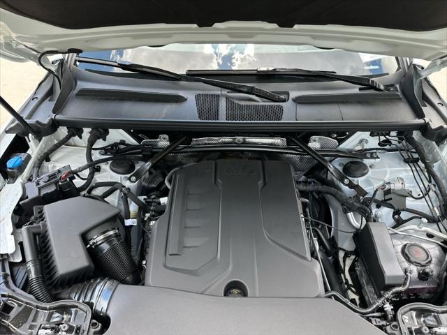 new 2025 Audi Q5 car, priced at $61,300