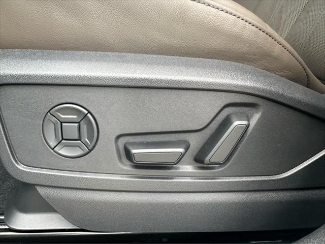 new 2025 Audi Q5 car, priced at $61,300