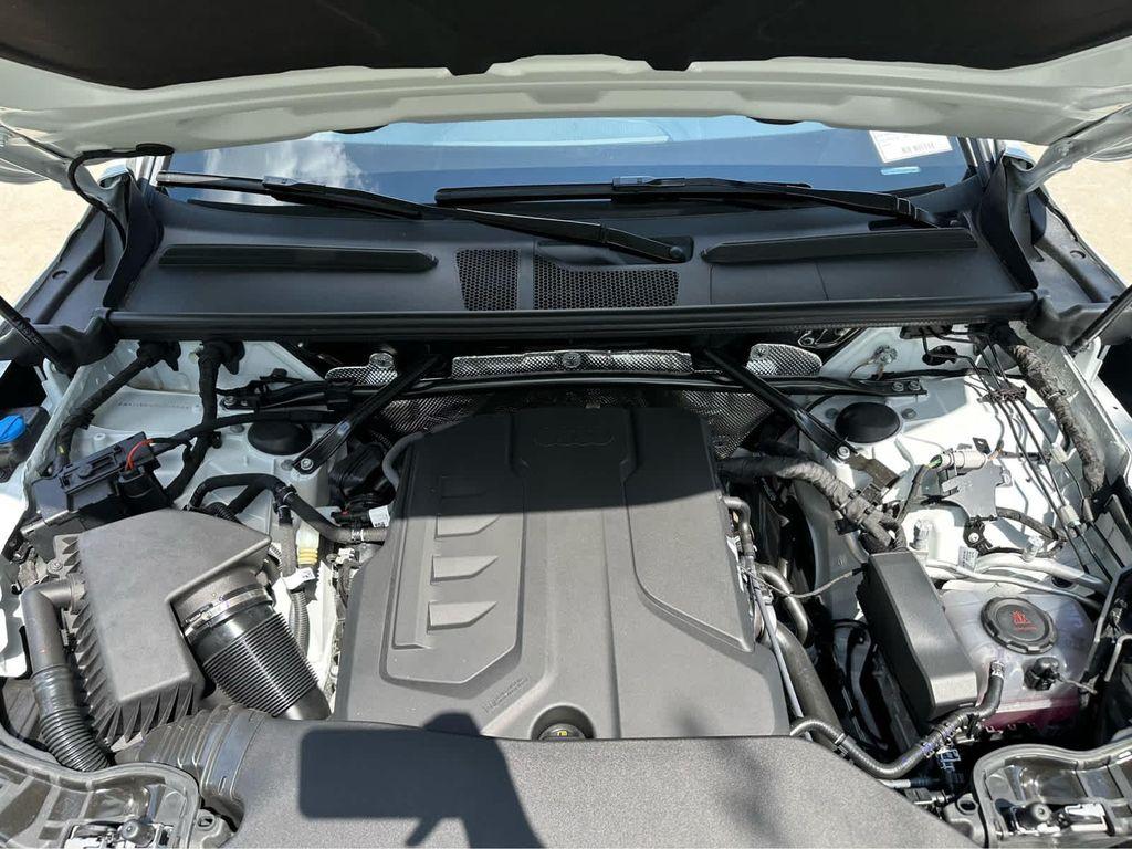 new 2025 Audi Q5 car, priced at $58,190