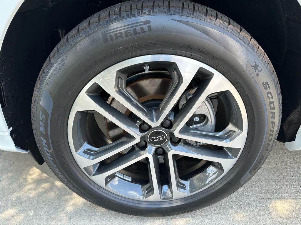 new 2025 Audi Q5 car, priced at $58,190