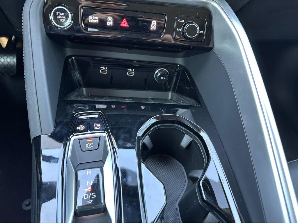 new 2025 Audi Q5 car, priced at $58,190