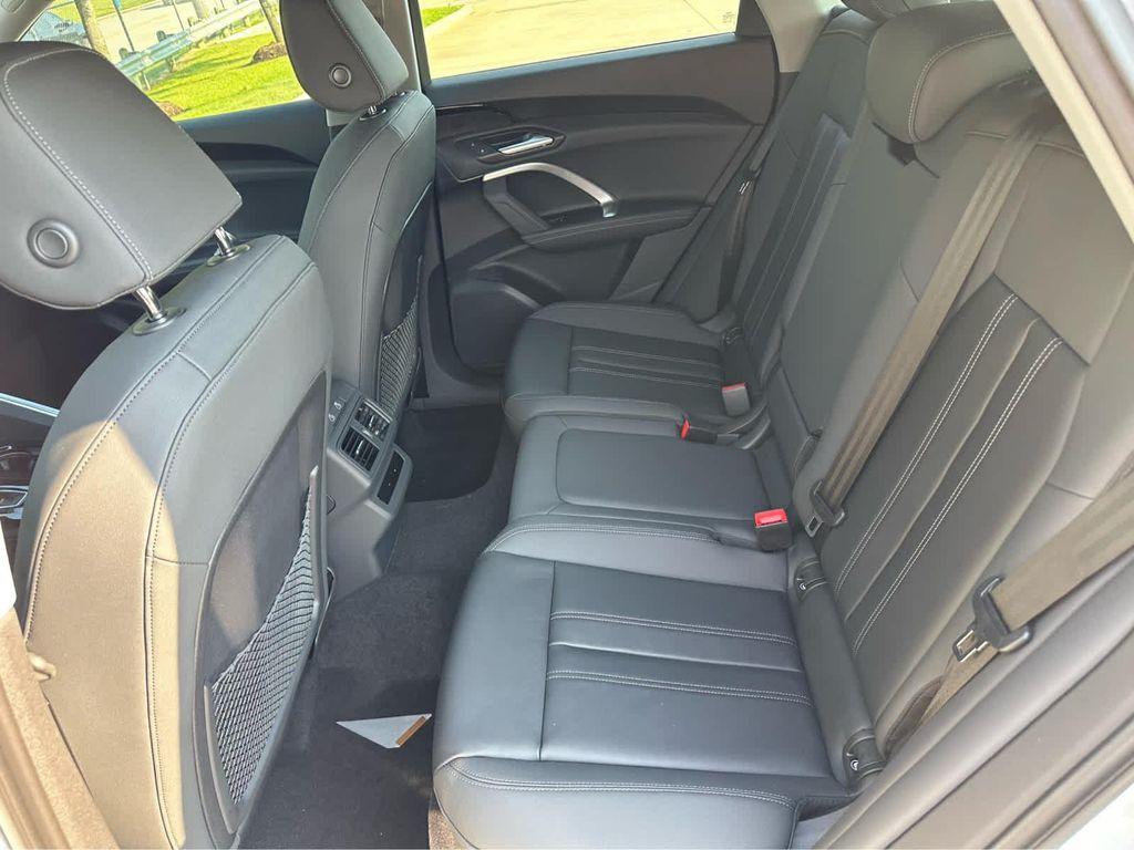 new 2025 Audi Q5 car, priced at $58,190