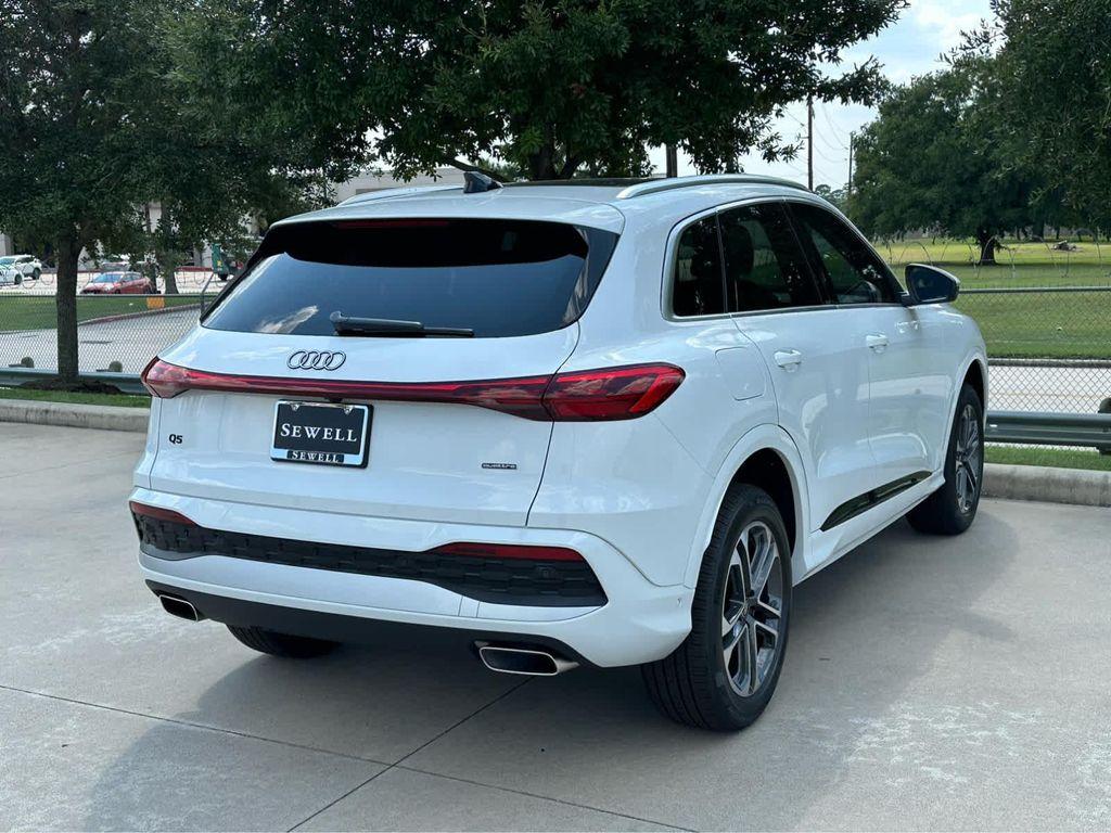 new 2025 Audi Q5 car, priced at $58,190
