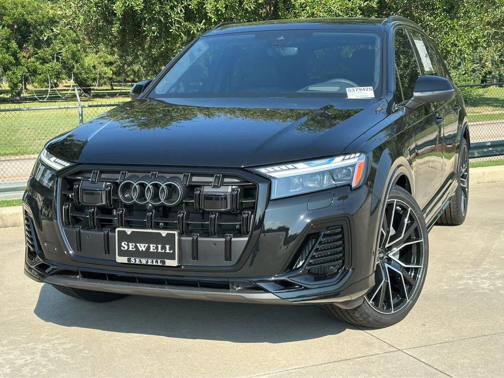 new 2025 Audi Q7 car, priced at $89,405