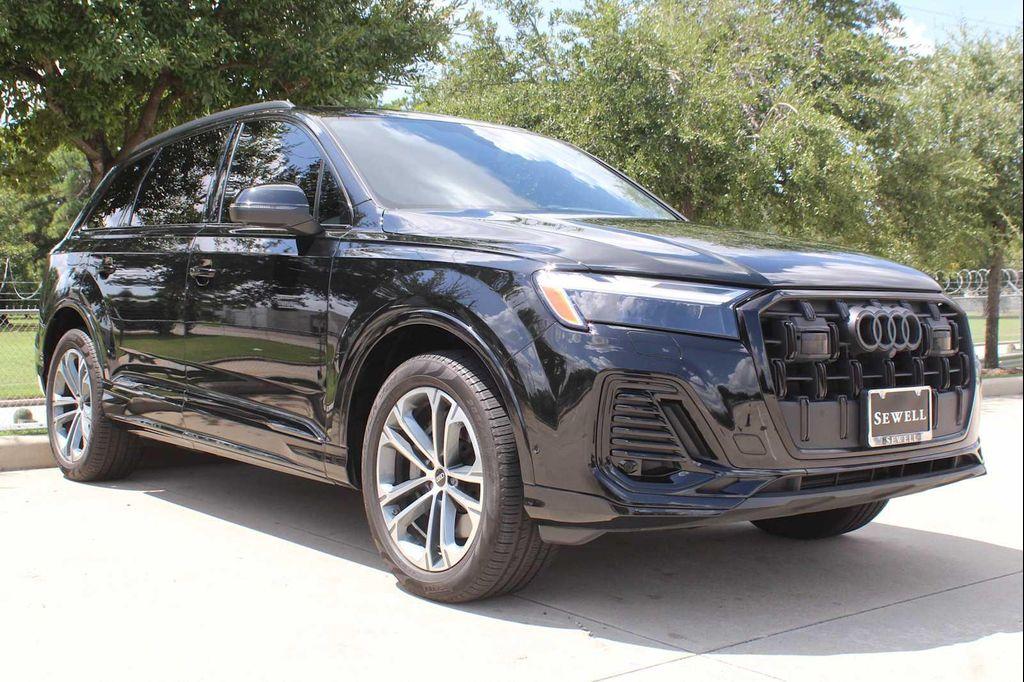 used 2025 Audi Q7 car, priced at $54,991
