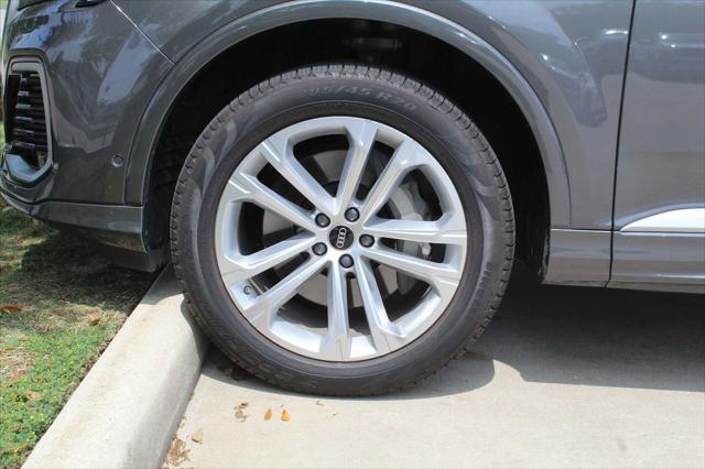 used 2025 Audi Q7 car, priced at $53,991