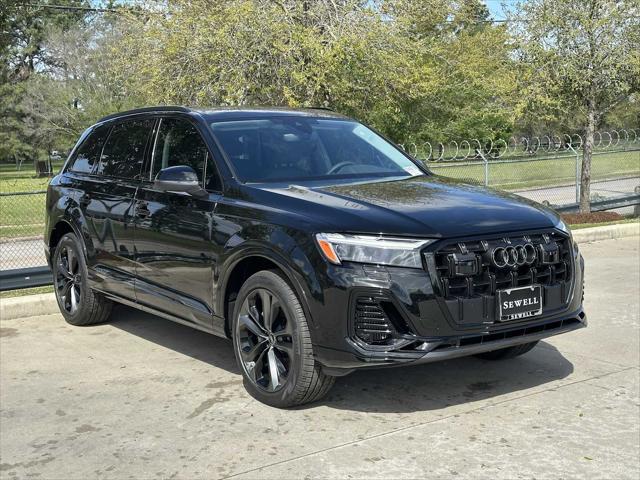 new 2025 Audi Q7 car, priced at $77,090