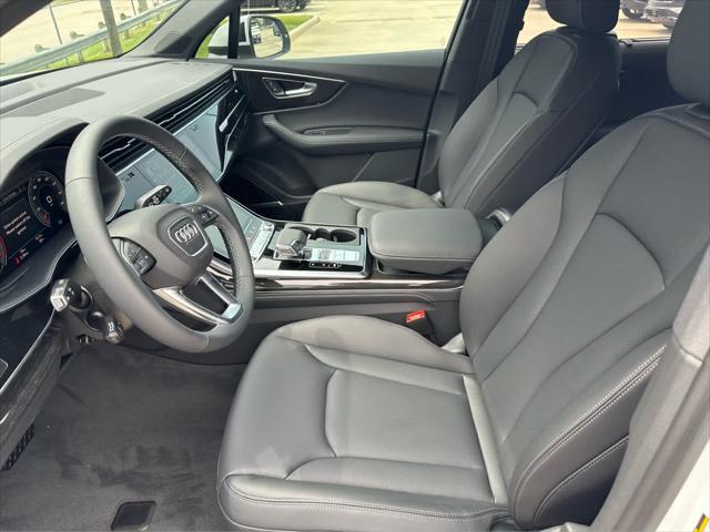 new 2025 Audi Q7 car, priced at $76,350