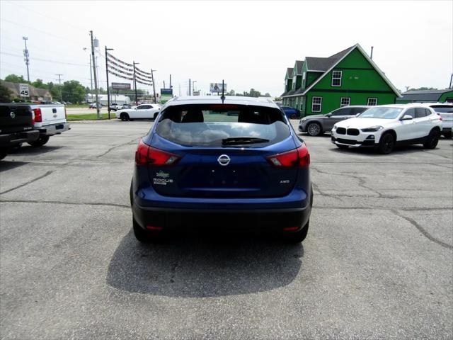 used 2019 Nissan Rogue Sport car, priced at $17,499