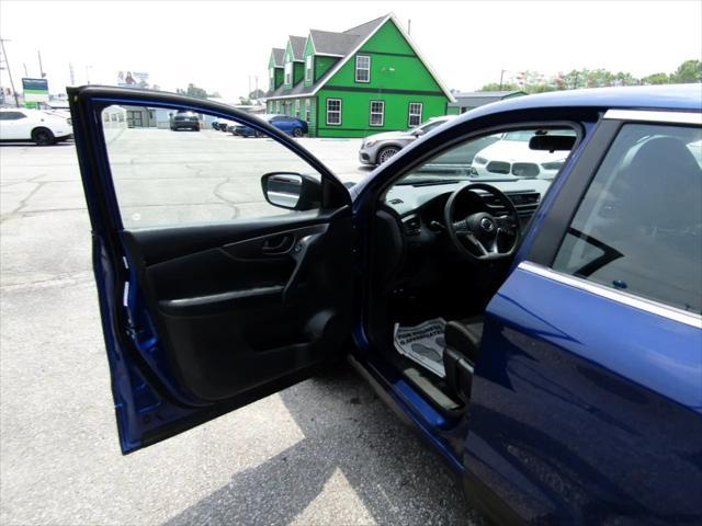 used 2019 Nissan Rogue Sport car, priced at $17,499