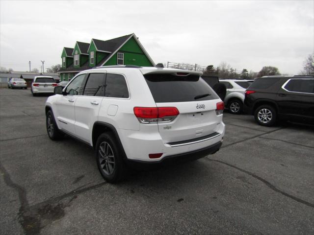 used 2017 Jeep Grand Cherokee car, priced at $12,999