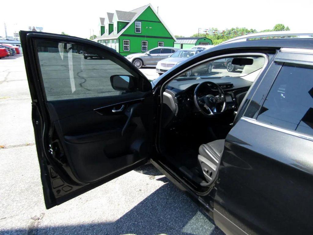 used 2018 Nissan Rogue Sport car, priced at $12,499