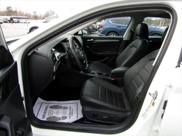 used 2021 Volkswagen Jetta car