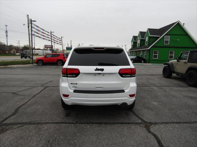 used 2018 Jeep Grand Cherokee car, priced at $17,499