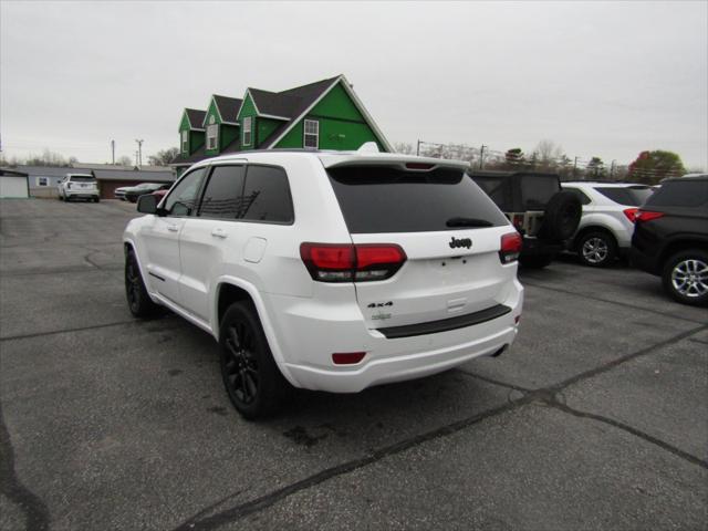 used 2018 Jeep Grand Cherokee car, priced at $17,499