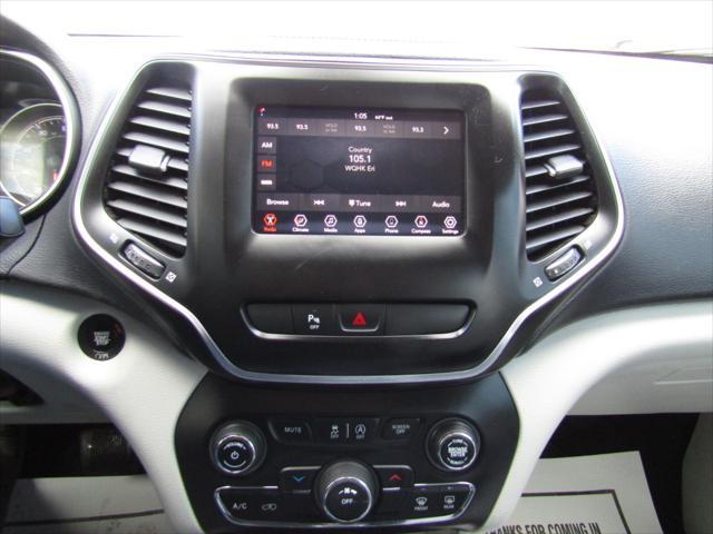 used 2020 Jeep Cherokee car, priced at $15,499