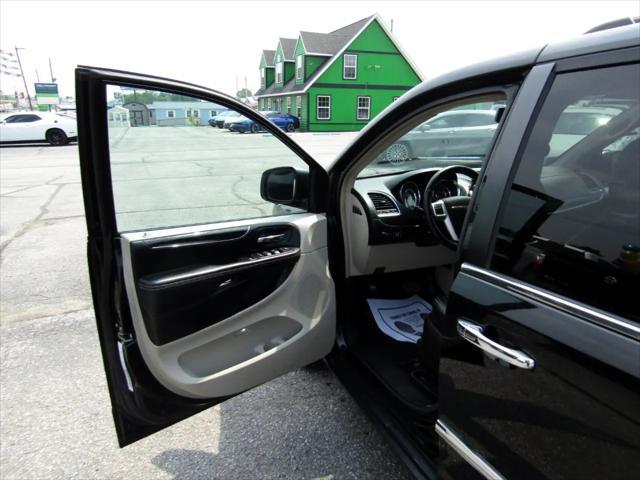 used 2014 Chrysler Town & Country car, priced at $8,799