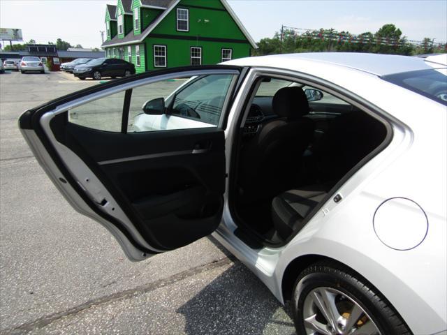 used 2018 Hyundai Elantra car