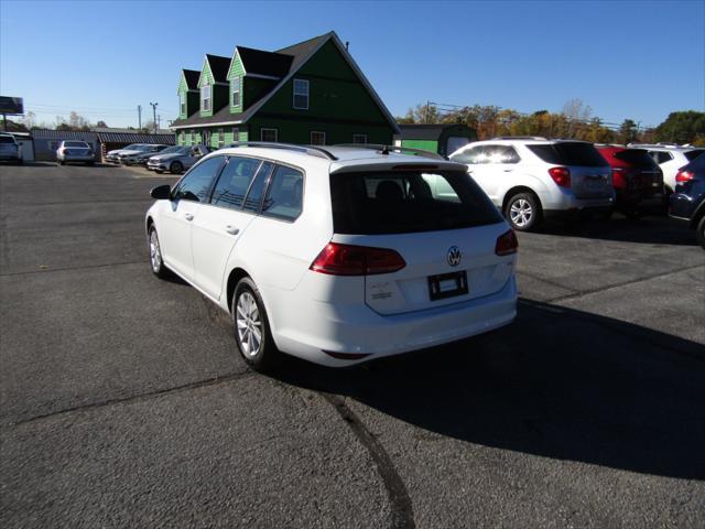 used 2016 Volkswagen Golf SportWagen car, priced at $12,999