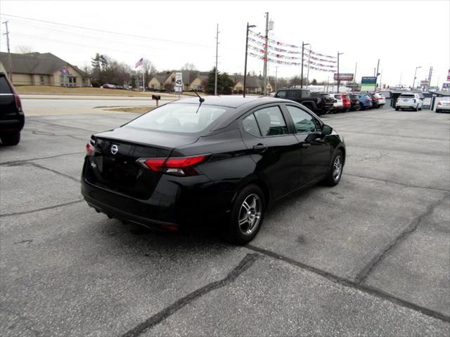 used 2021 Nissan Versa car