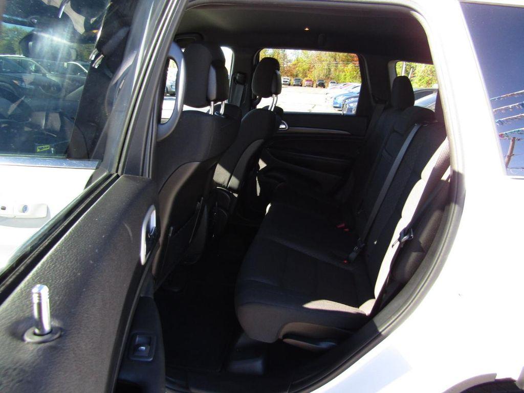 used 2020 Jeep Grand Cherokee car, priced at $18,999