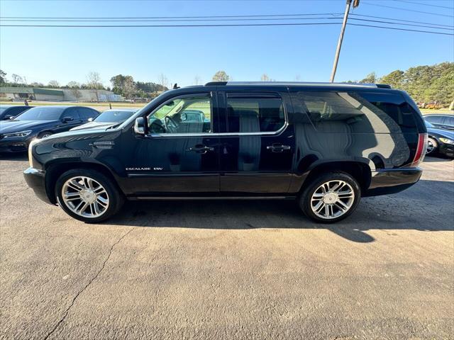 used 2013 Cadillac Escalade ESV car, priced at $13,499