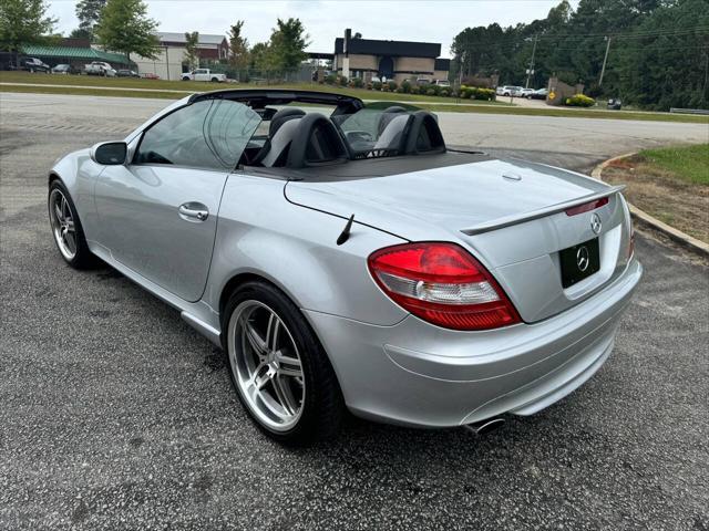 used 2007 Mercedes-Benz SLK-Class car, priced at $12,999