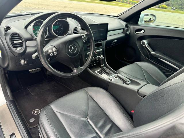 used 2007 Mercedes-Benz SLK-Class car, priced at $12,999