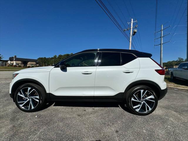 used 2019 Volvo XC40 car, priced at $21,999