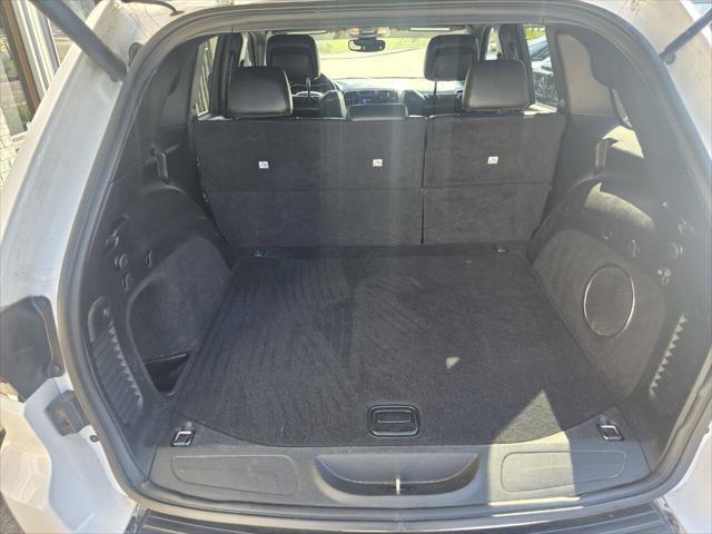 used 2020 Jeep Grand Cherokee car, priced at $15,999