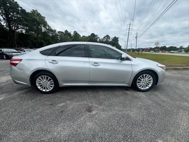 used 2014 Toyota Avalon Hybrid car, priced at $10,999