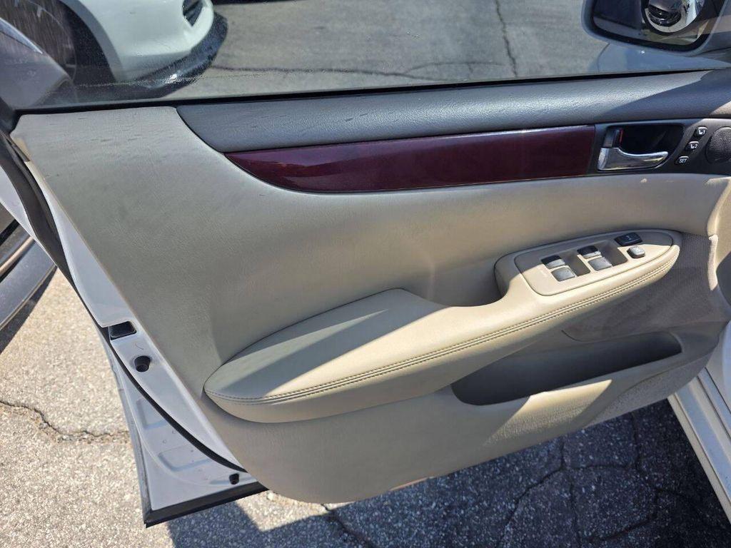 used 2004 Lexus ES 330 car, priced at $4,500