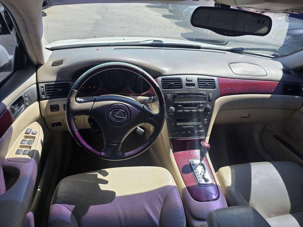 used 2004 Lexus ES 330 car, priced at $4,500