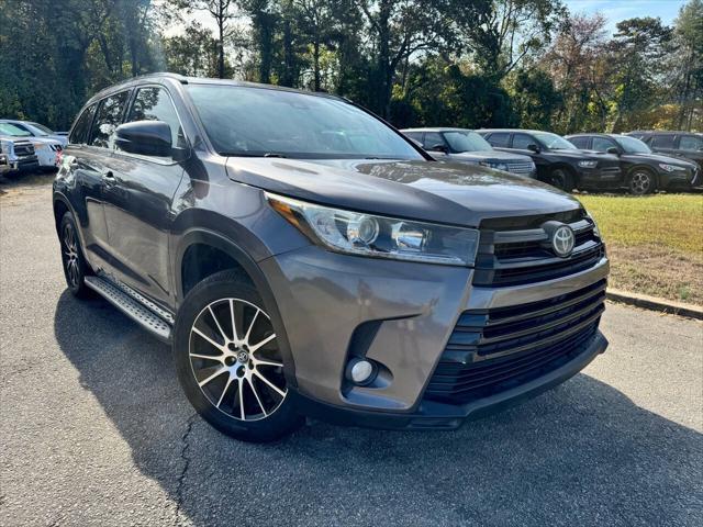 used 2017 Toyota Highlander car, priced at $21,999