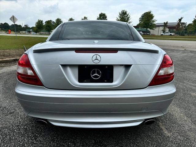 used 2007 Mercedes-Benz SLK-Class car, priced at $11,999