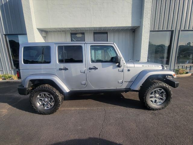 used 2015 Jeep Wrangler Unlimited car, priced at $19,999