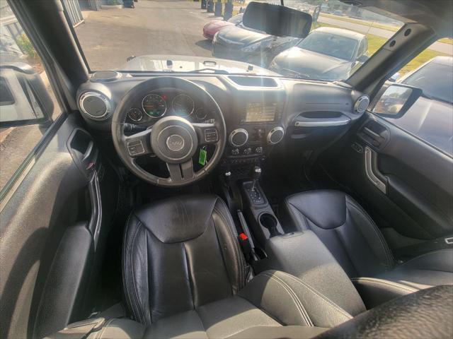 used 2015 Jeep Wrangler Unlimited car, priced at $19,999