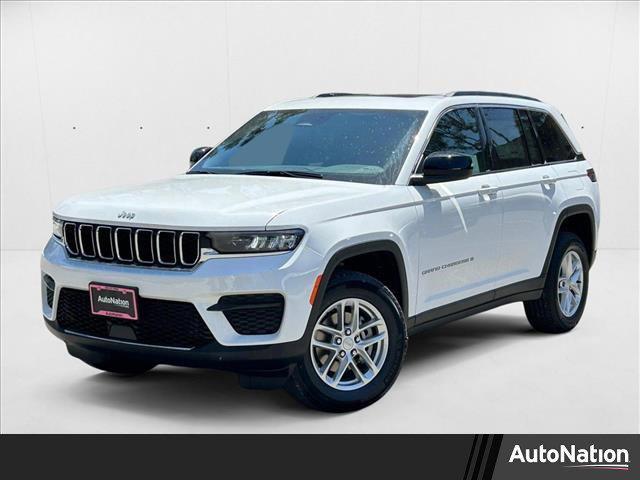 new 2025 Jeep Grand Cherokee car, priced at $35,738