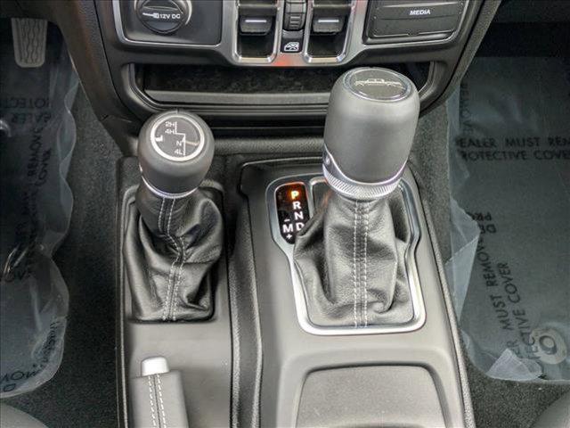 new 2025 Jeep Gladiator car, priced at $46,160