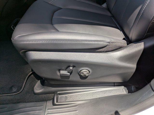 new 2025 Chrysler Pacifica car, priced at $44,445